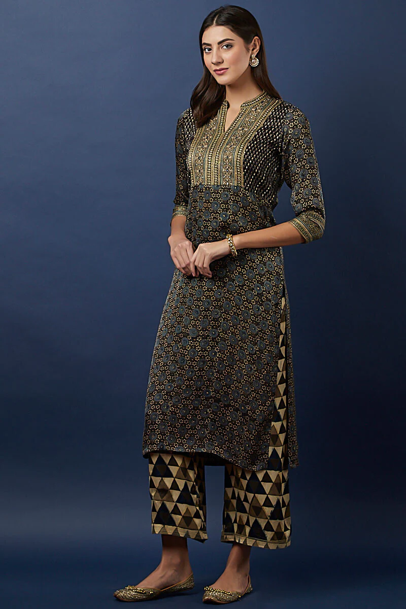 Ajrak silk - Image 3