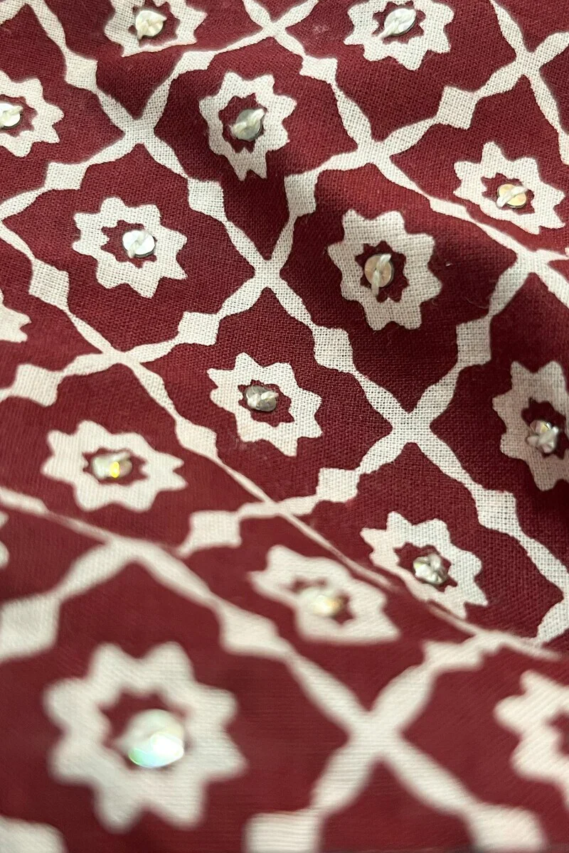 Surplus: Gauhar Aaria Kaftan - Image 2