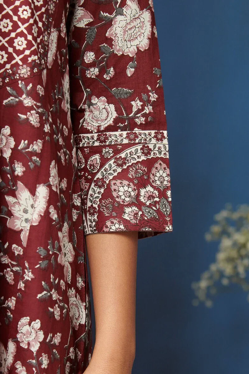 Surplus: Gauhar Aaria Kaftan - Image 5