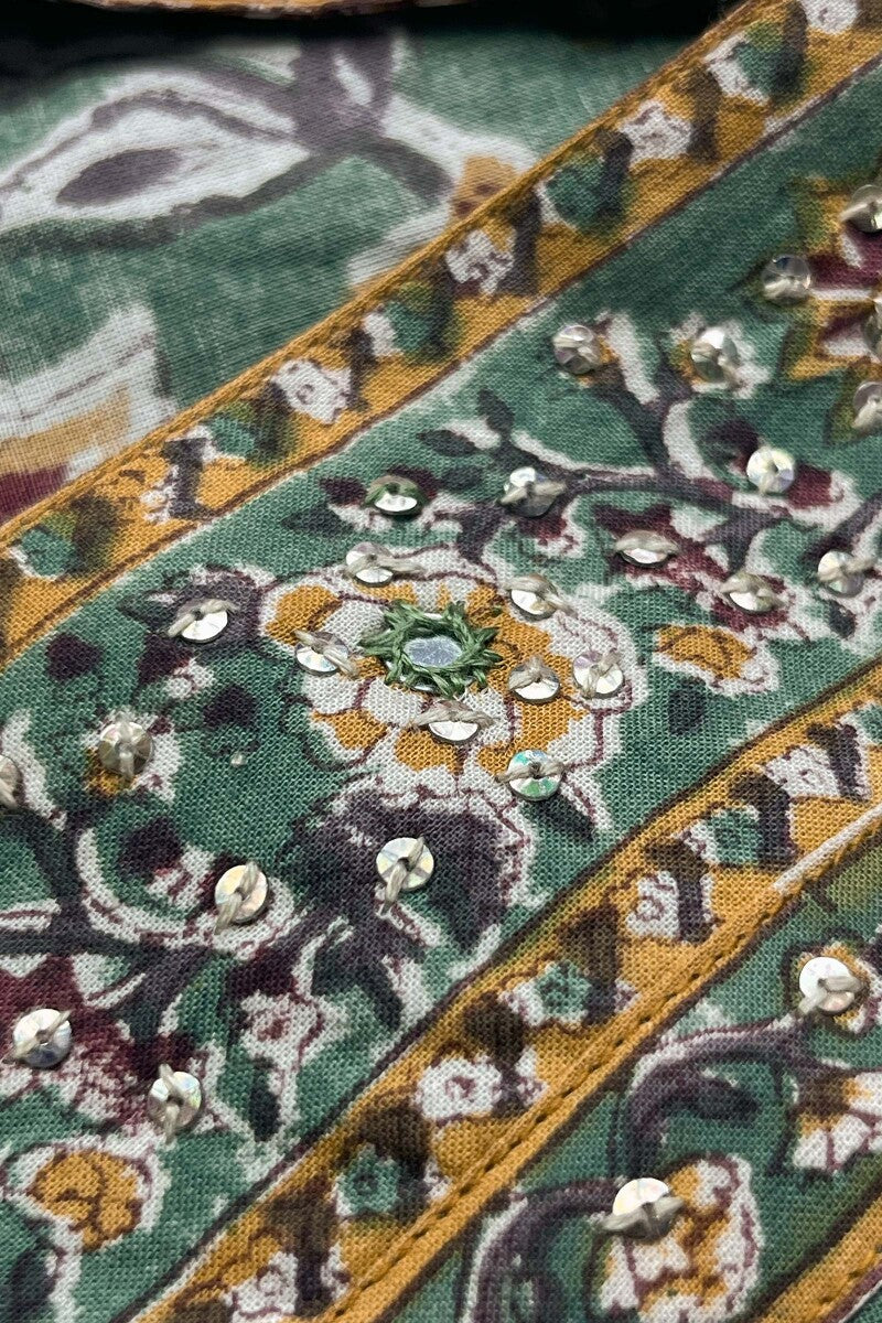 Gauhar Afra Sanganeri Kurta - Image 3