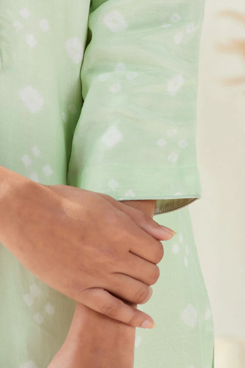 Gauhar Afroza Light Green Bandhej Kurta - Image 5
