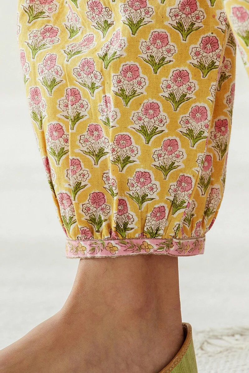Gauhar Amira Sanganeri Izhaar Pants - Image 4