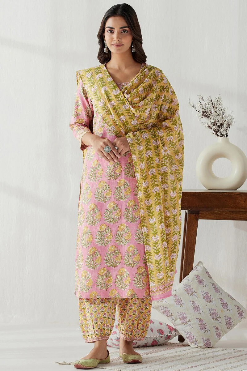Gauhar Amira Sanganeri Kurta - Image 4