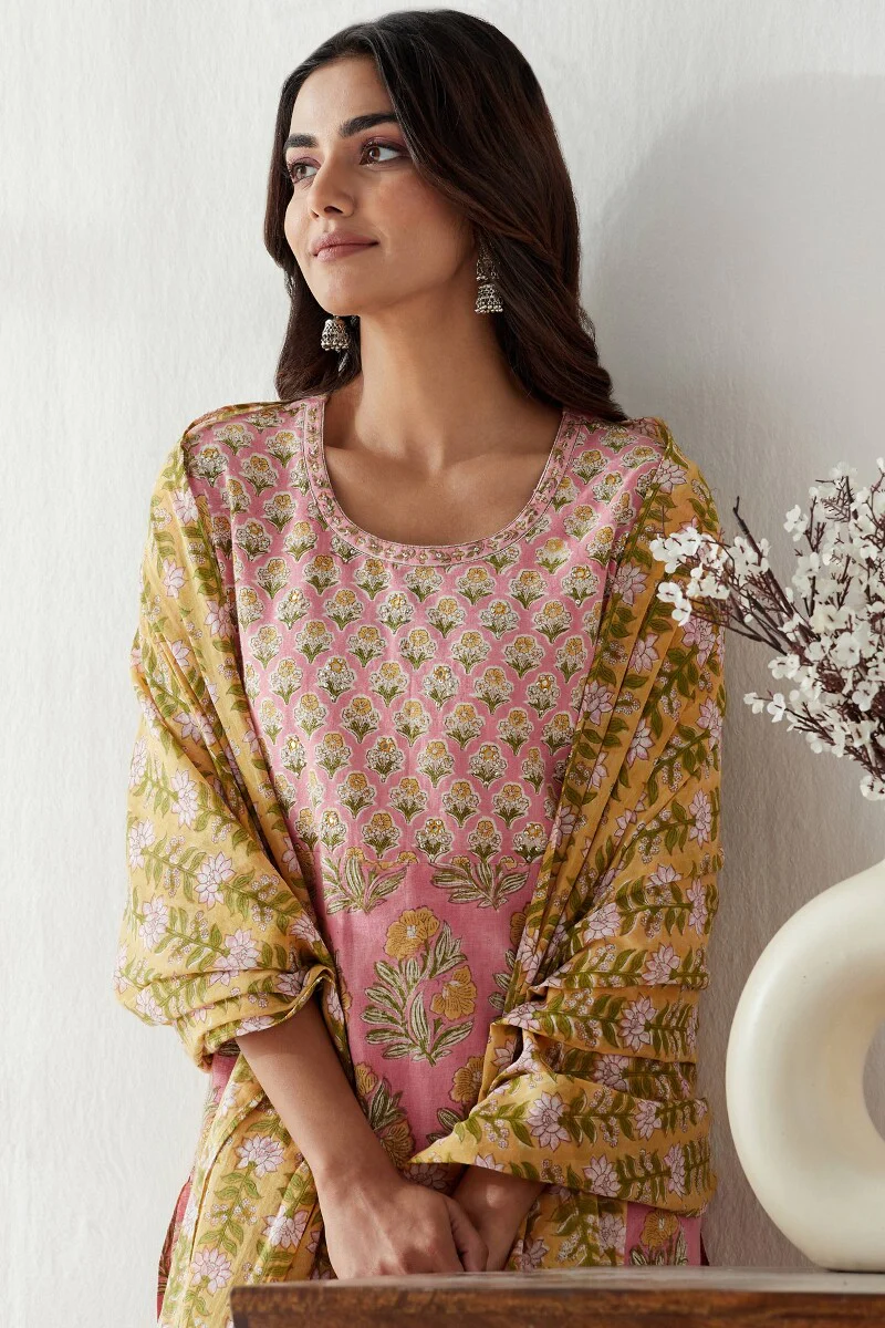 Gauhar Amira Sanganeri Kurta - Image 6