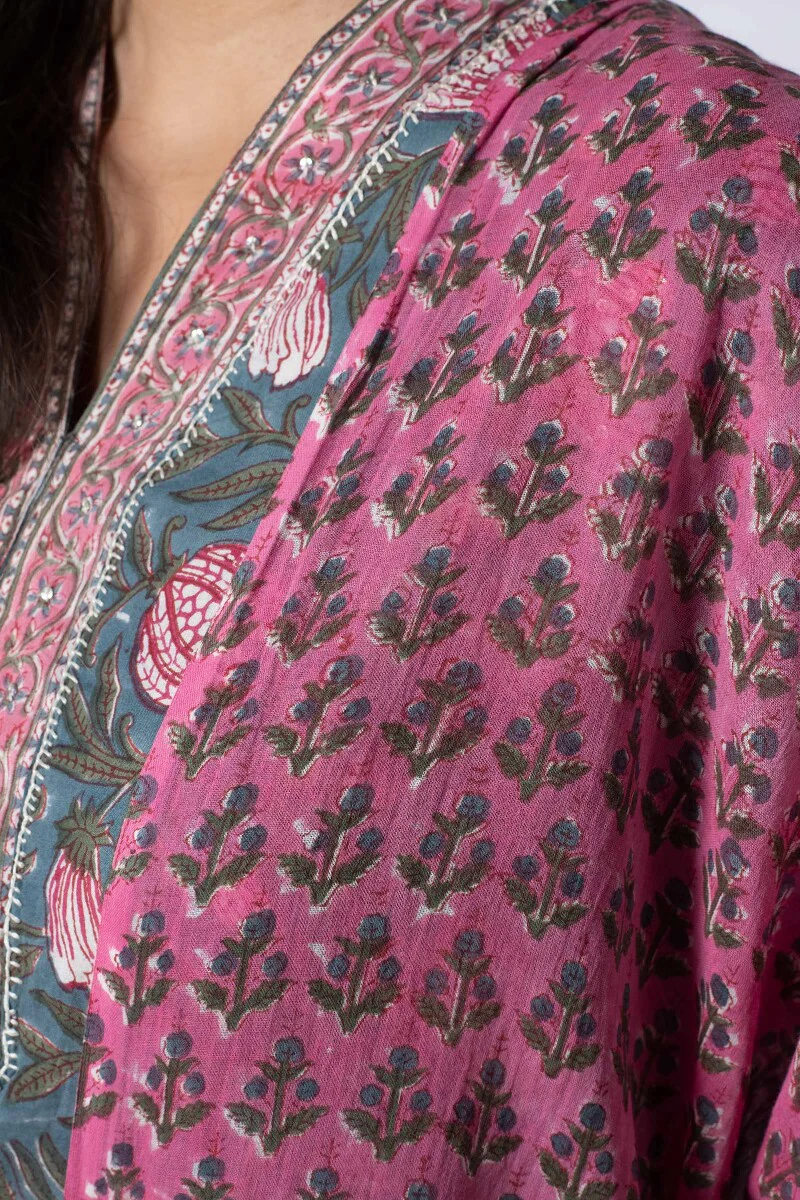 Gauhar Faizah Sanganeri Dupatta - Image 2
