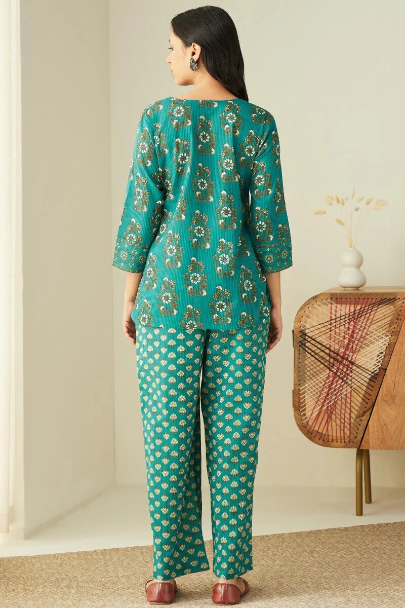 Gauhar Farhat Loungewear Set - Image 6