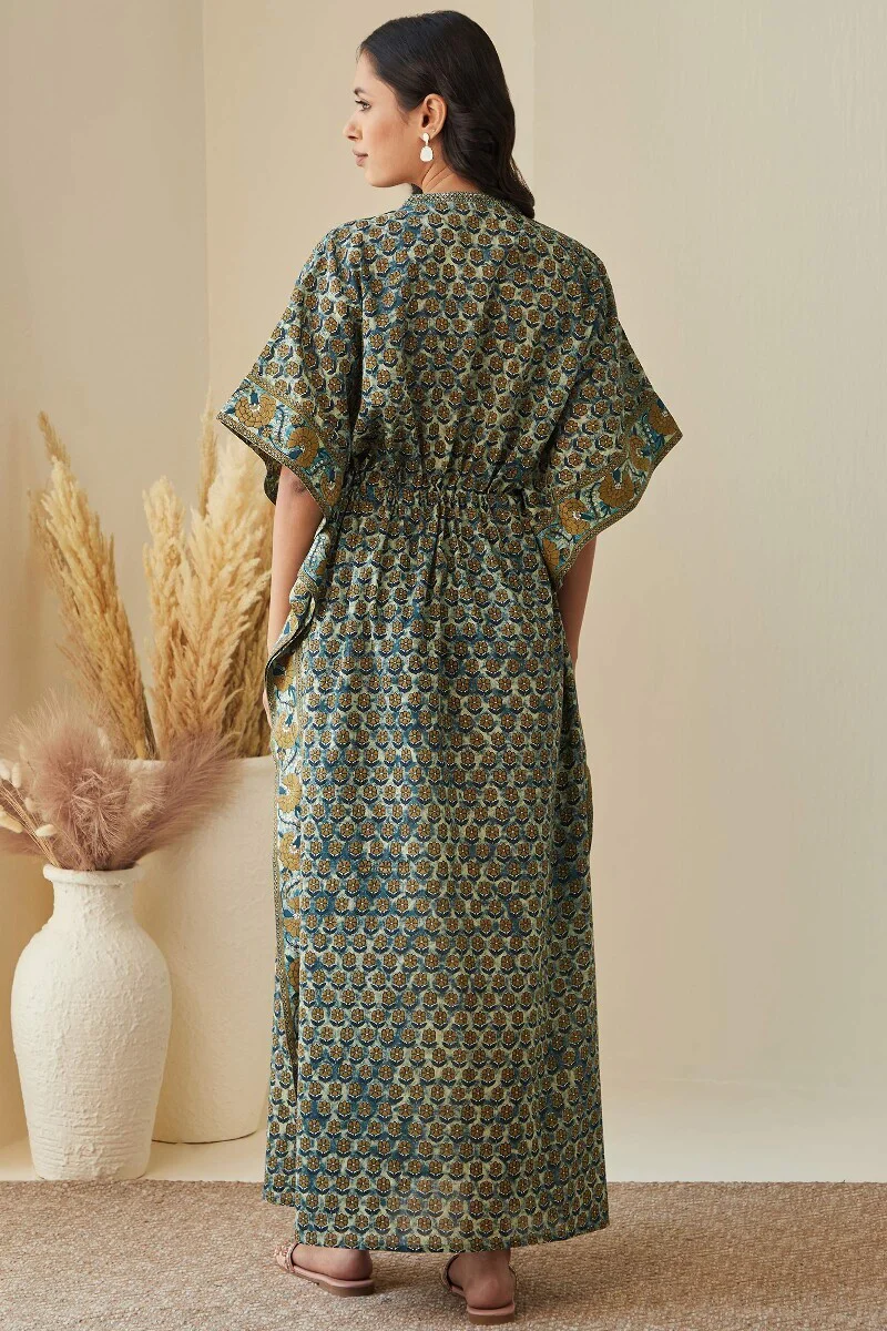 Gauhar Inaya Kaftan - Image 7