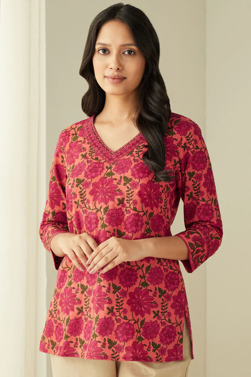 Gauhar Jashn Sanganeri Top