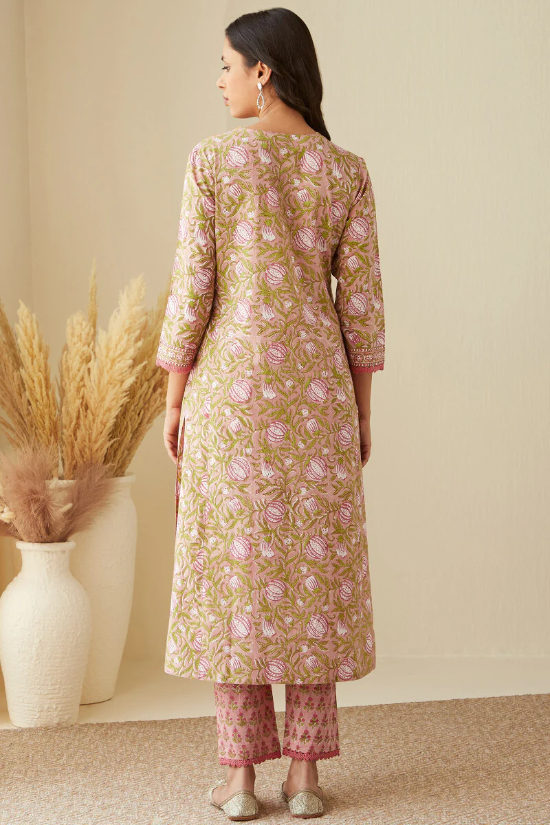 Gauhar Layla Pink Sanganeri Kurta - Image 7