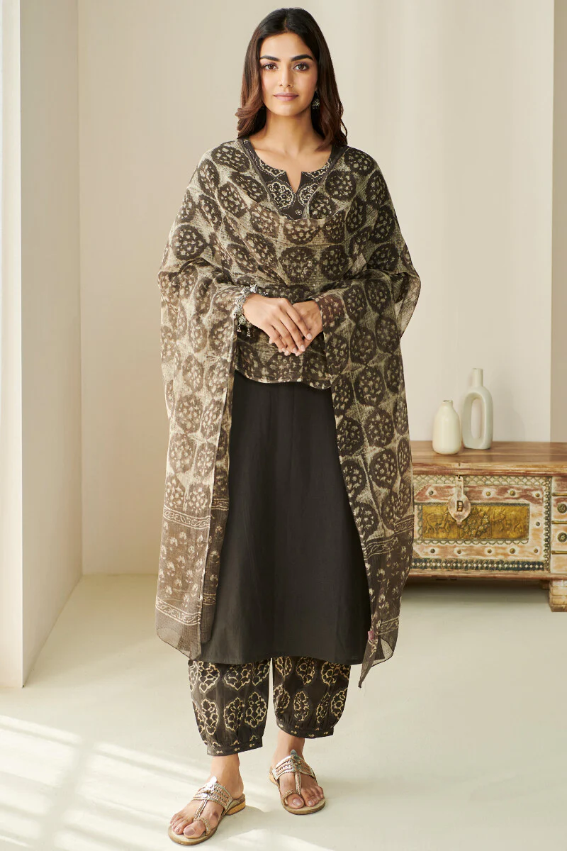 Gauhar Maheen Handloom Kurta - Image 4