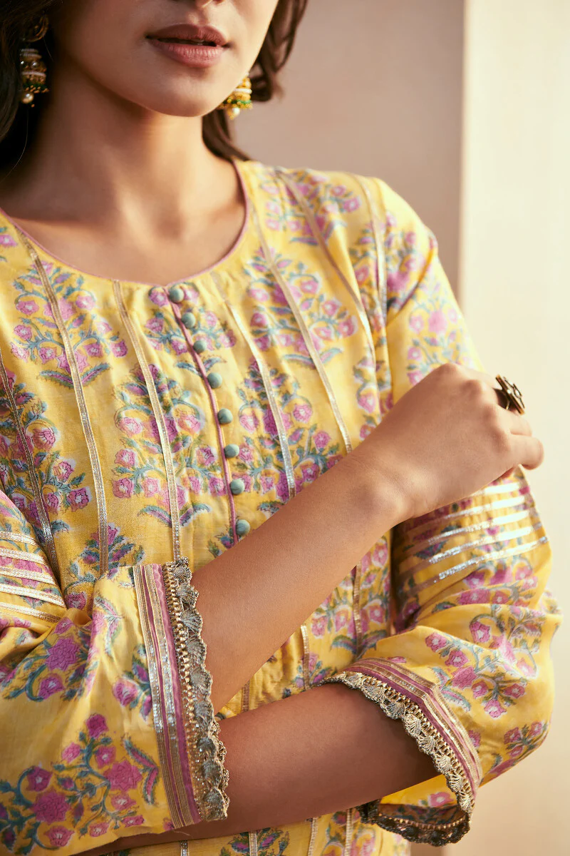 Gauhar Mahira Modal Sanganeri Kurta - Image 4