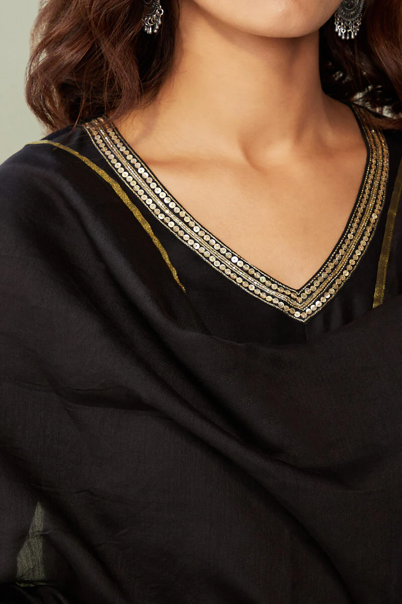 Gauhar Maira Black Chanderi Dupatta - Image 2