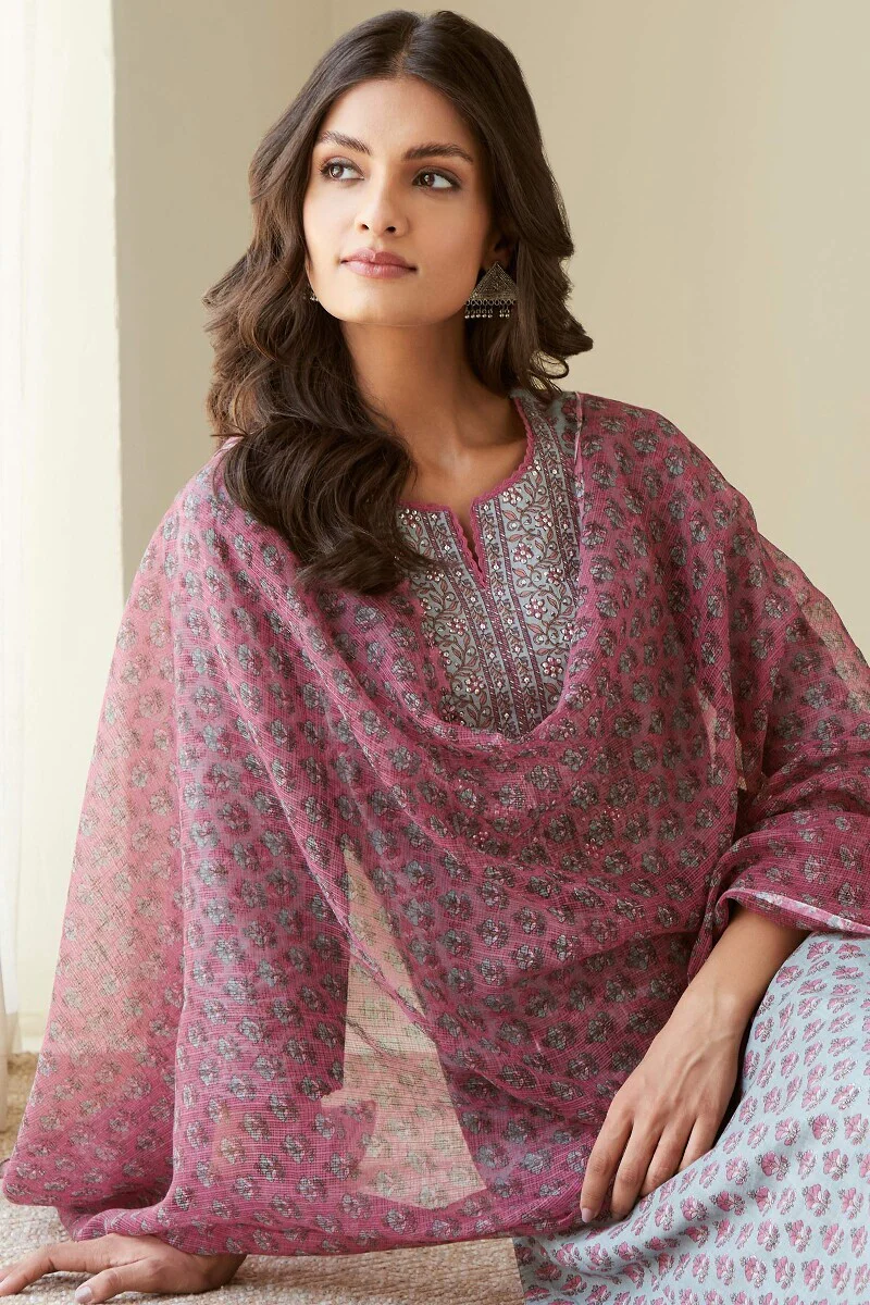 Gauhar Maira Sanganeri Kurta - Image 7