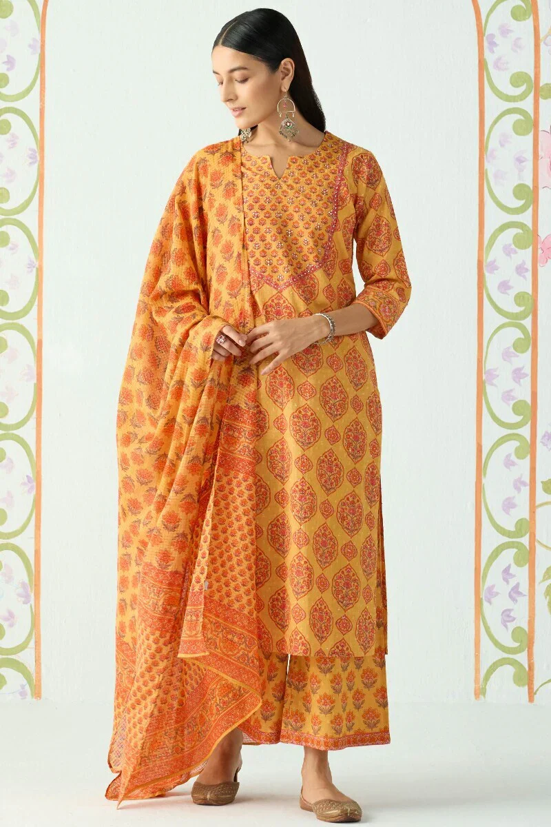 Surplus: Gauhar Maira Sanganeri Kurta - Image 3