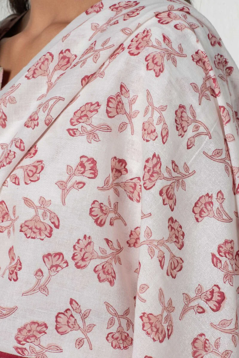 Gauhar Maya Sanganeri Dupatta - Image 2