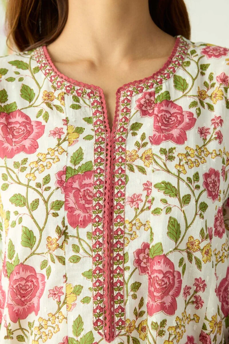 Surplus: Gauhar Nafisa Sanganeri Kurta - Image 4