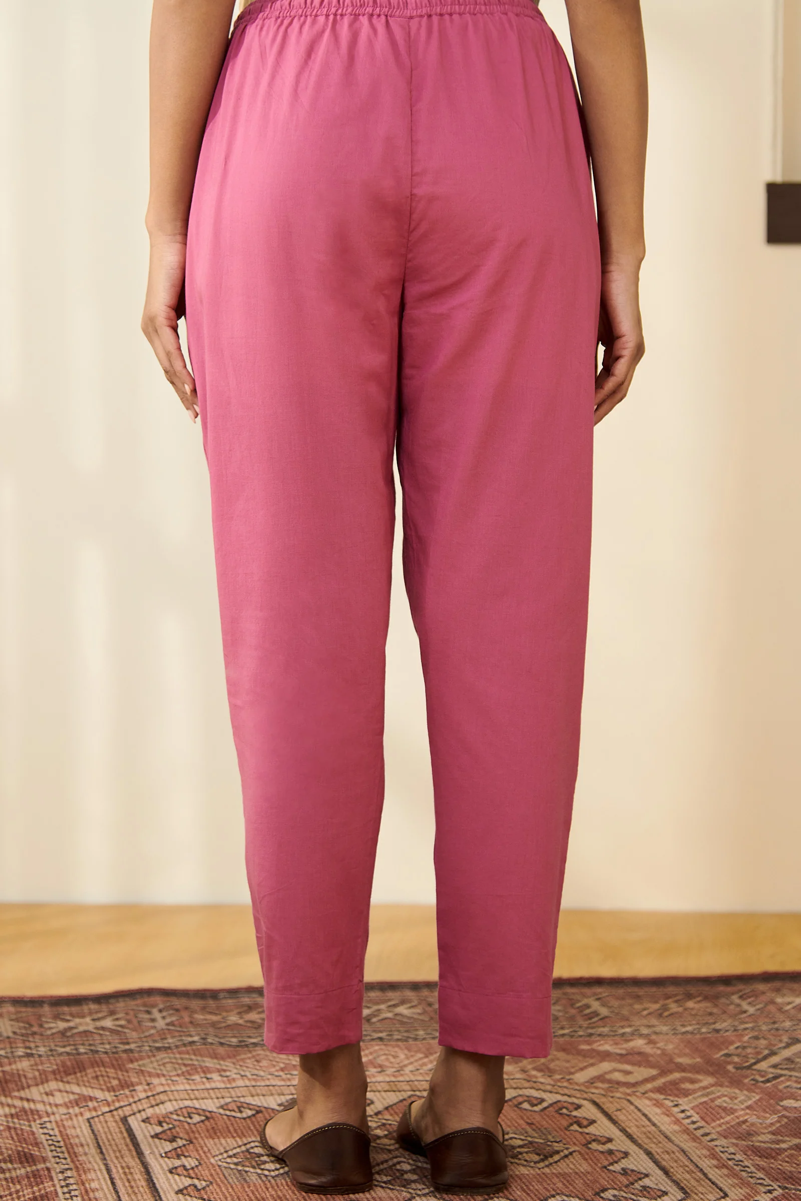 Gauhar Nargis Narrow Pants - Image 5