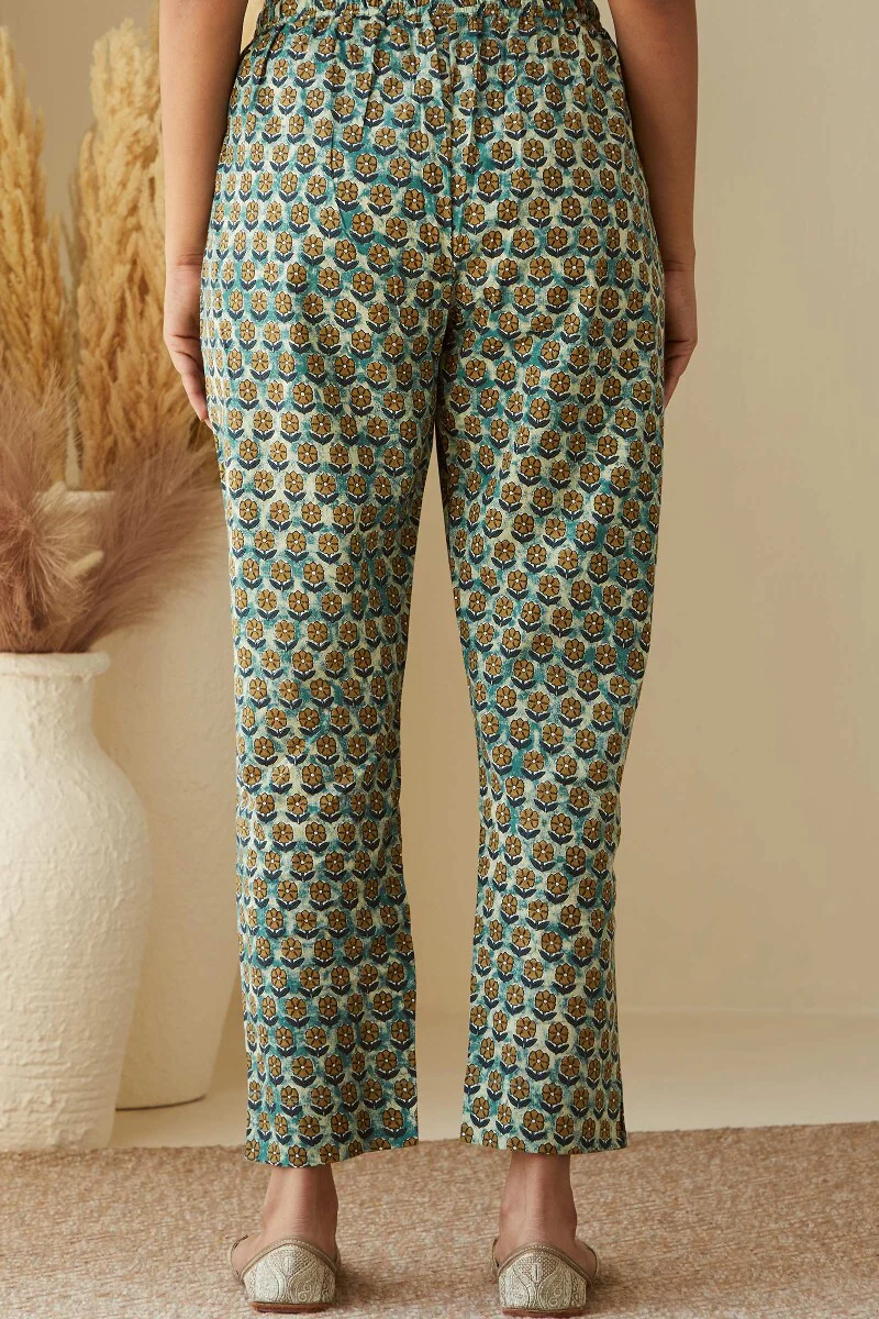 Gauhar Nida Narrow Pants - Image 5