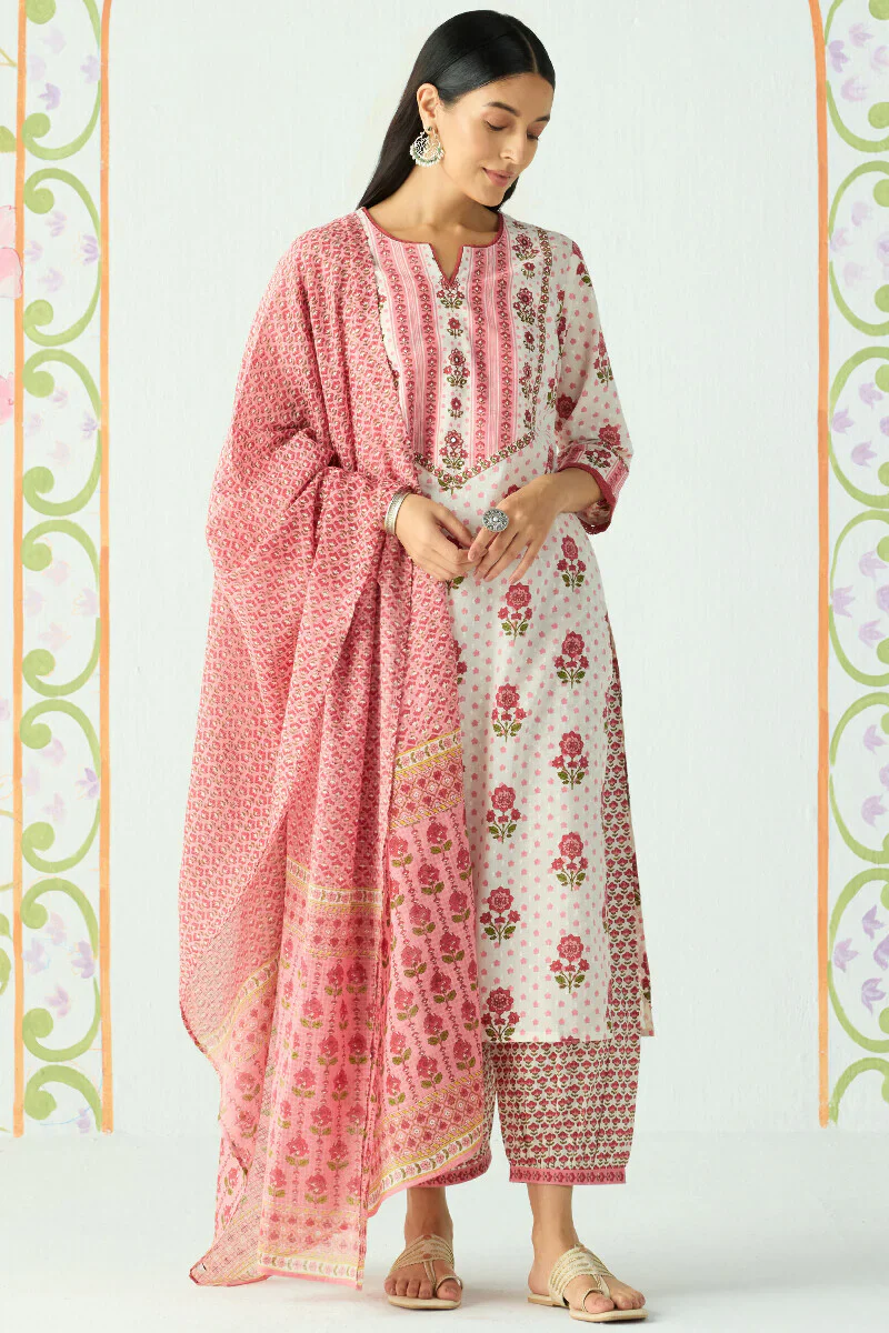Surplus: Gauhar Nida Sanganeri Kurta - Image 4