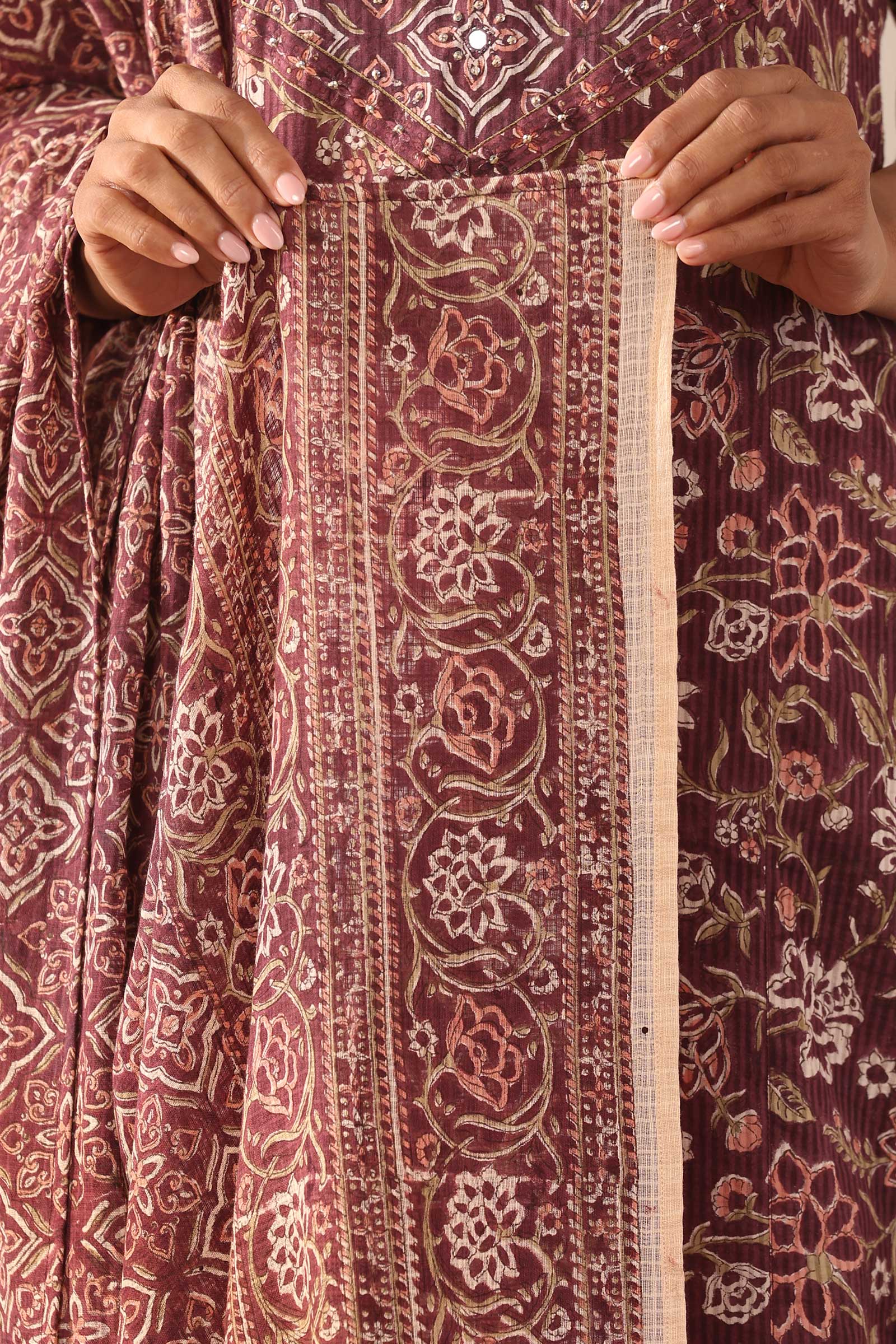 Surplus: Gauhar Rabiah Sanganeri Dupatta - Image 4