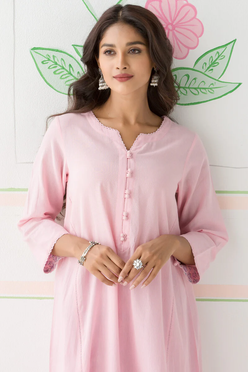 Gauhar Ruhani Kurta