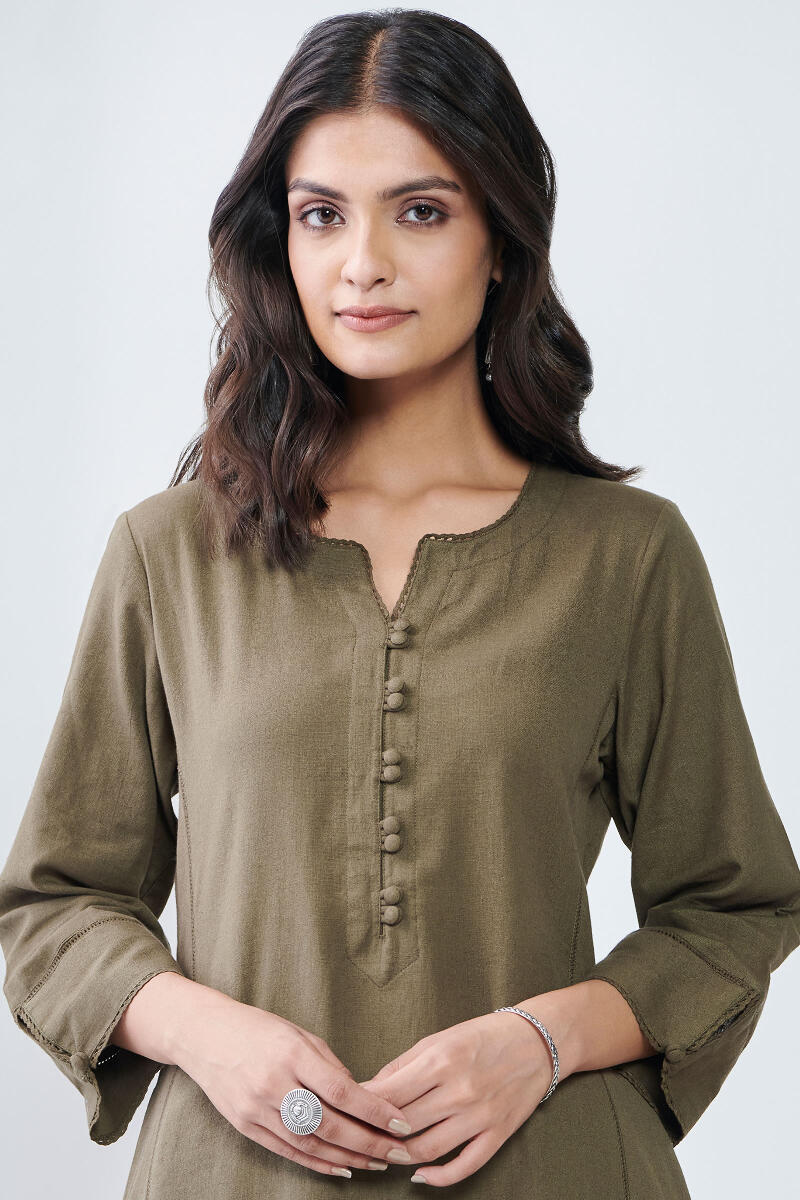 Gauhar Sabah Kurta