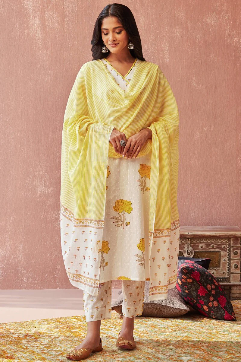 Gauhar Samaira Sanganeri Dupatta - Image 3