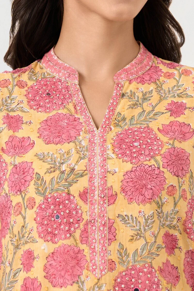 Surplus: Gauhar Samreen Sanganeri Short Kurta - Image 4