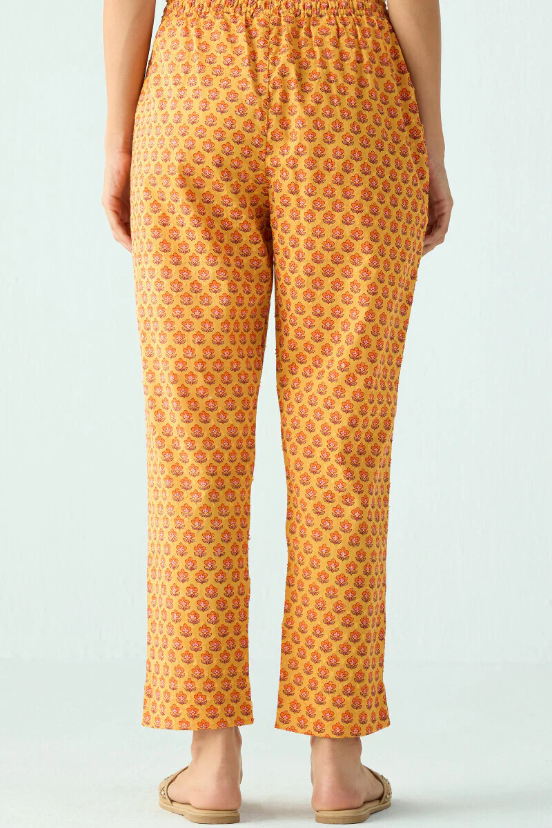 Gauhar Sara Narrow Pants - Image 5