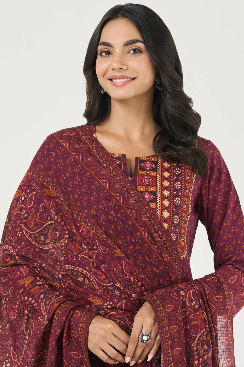 Gauhar Yasmina Dupatta