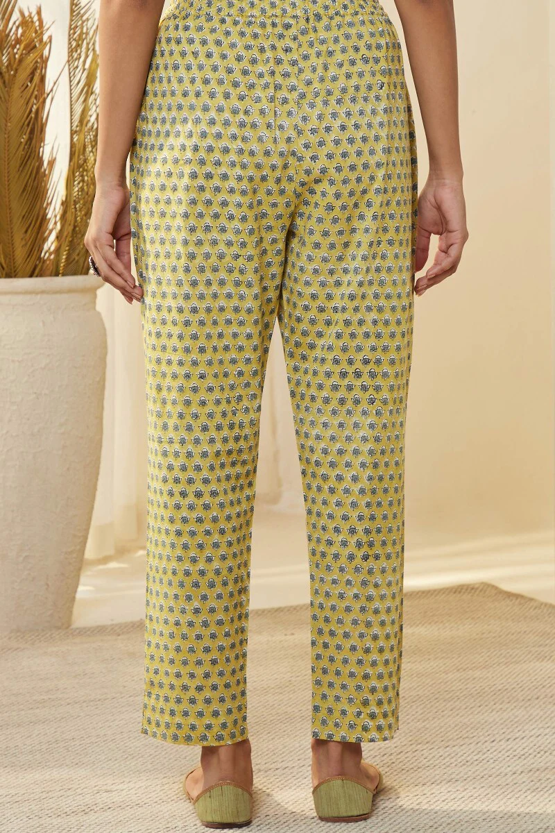 Gauhar Zafiya Sanganeri Narrow Pants - Image 5