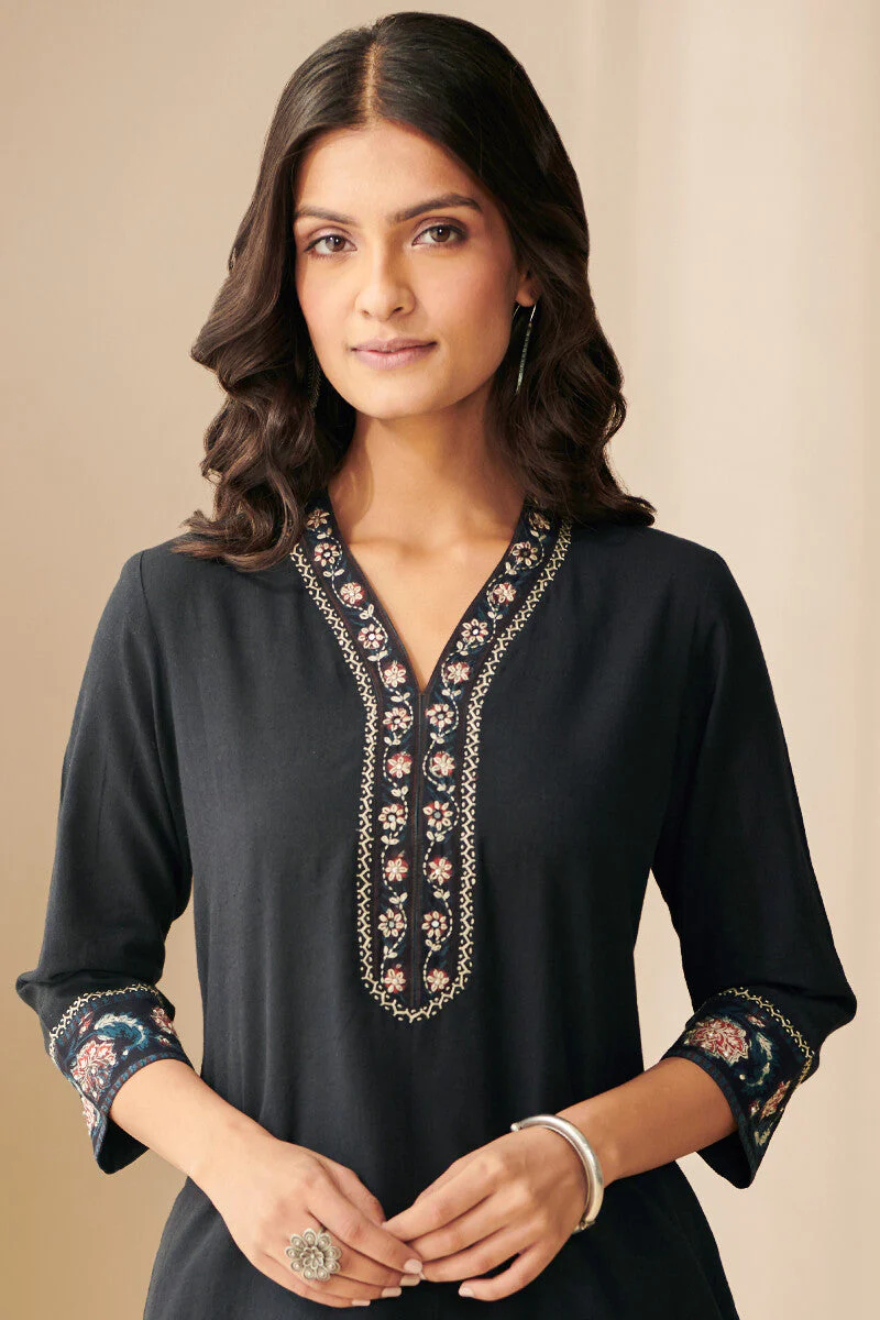Gauhar Zenia Handloom Kurta