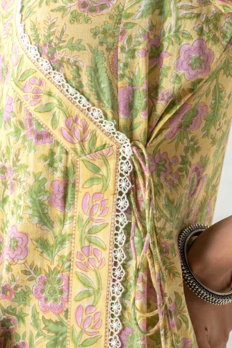 Gauhar Zoya Sanganeri Kurta - Image 4