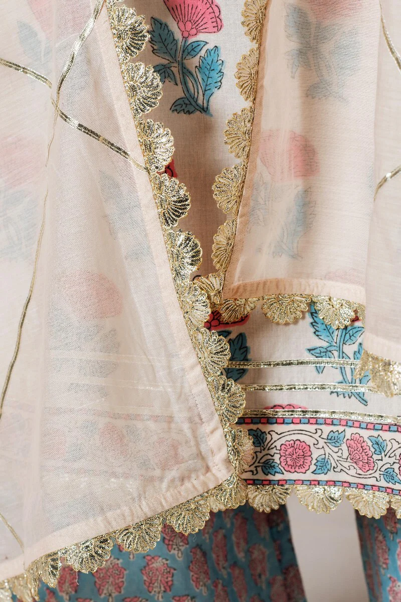 Gul Bano Mahira Cotton Silk Dupatta - Image 4