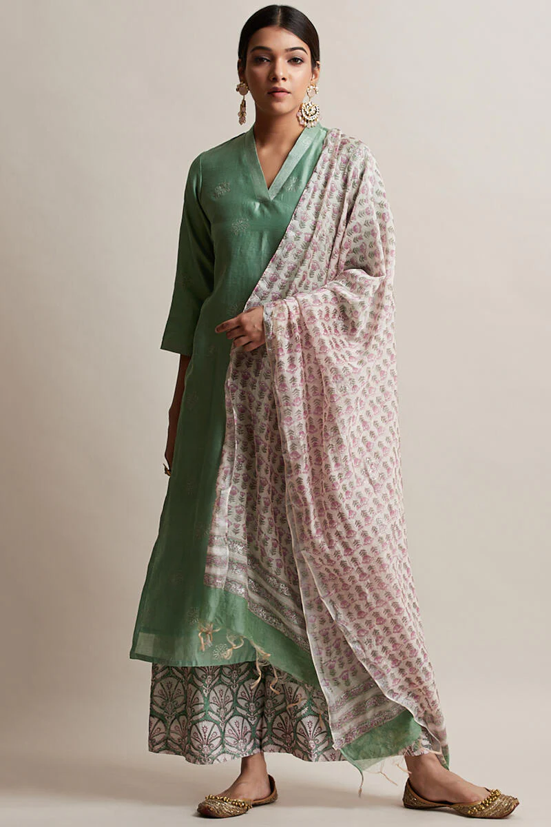Gul Bano Mira Chanderi Dupatta