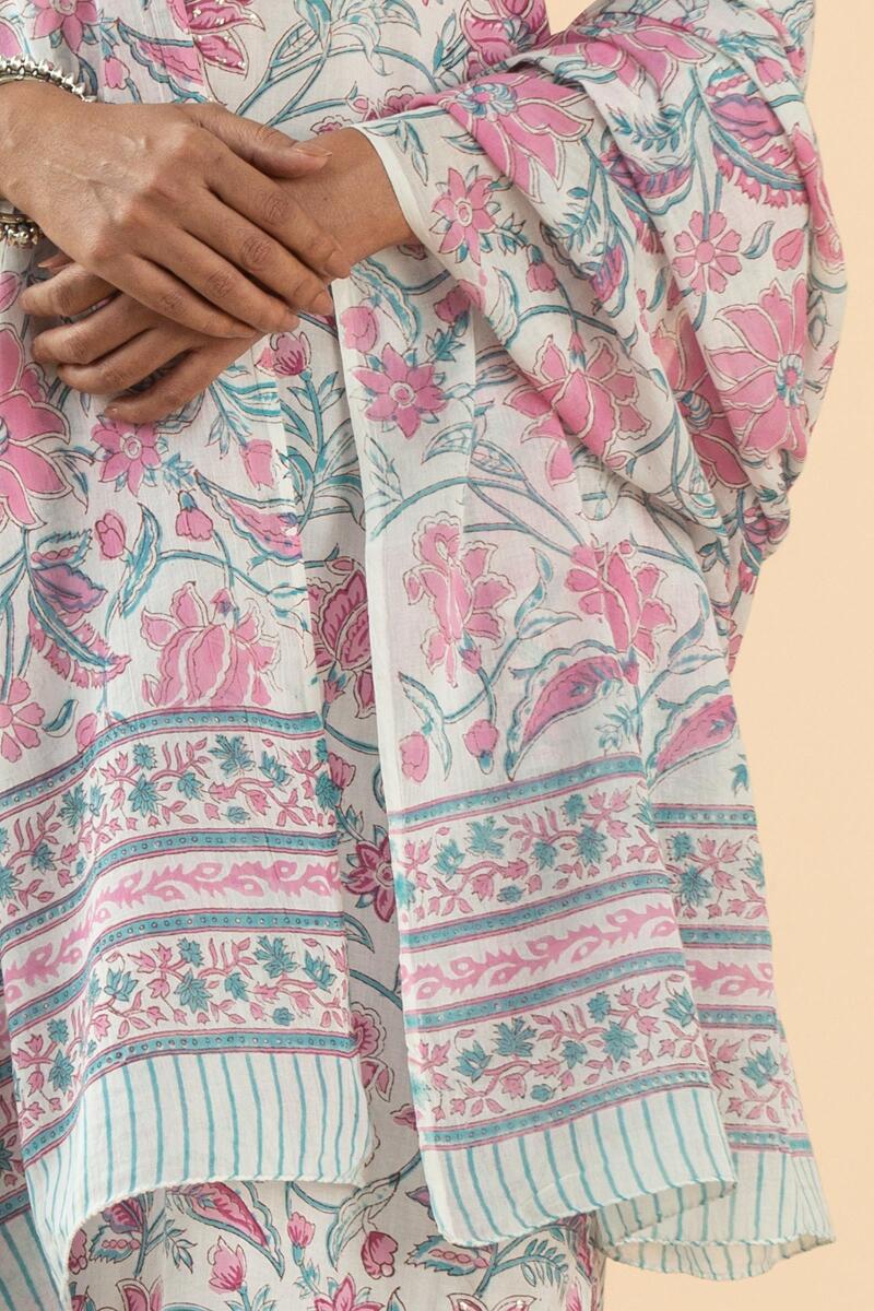 Gul Bano Seerat Dupatta - Image 6