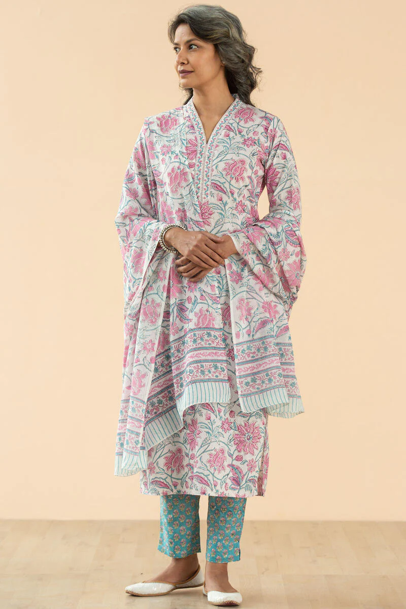 Gul Bano Seerat Kurta - Image 5