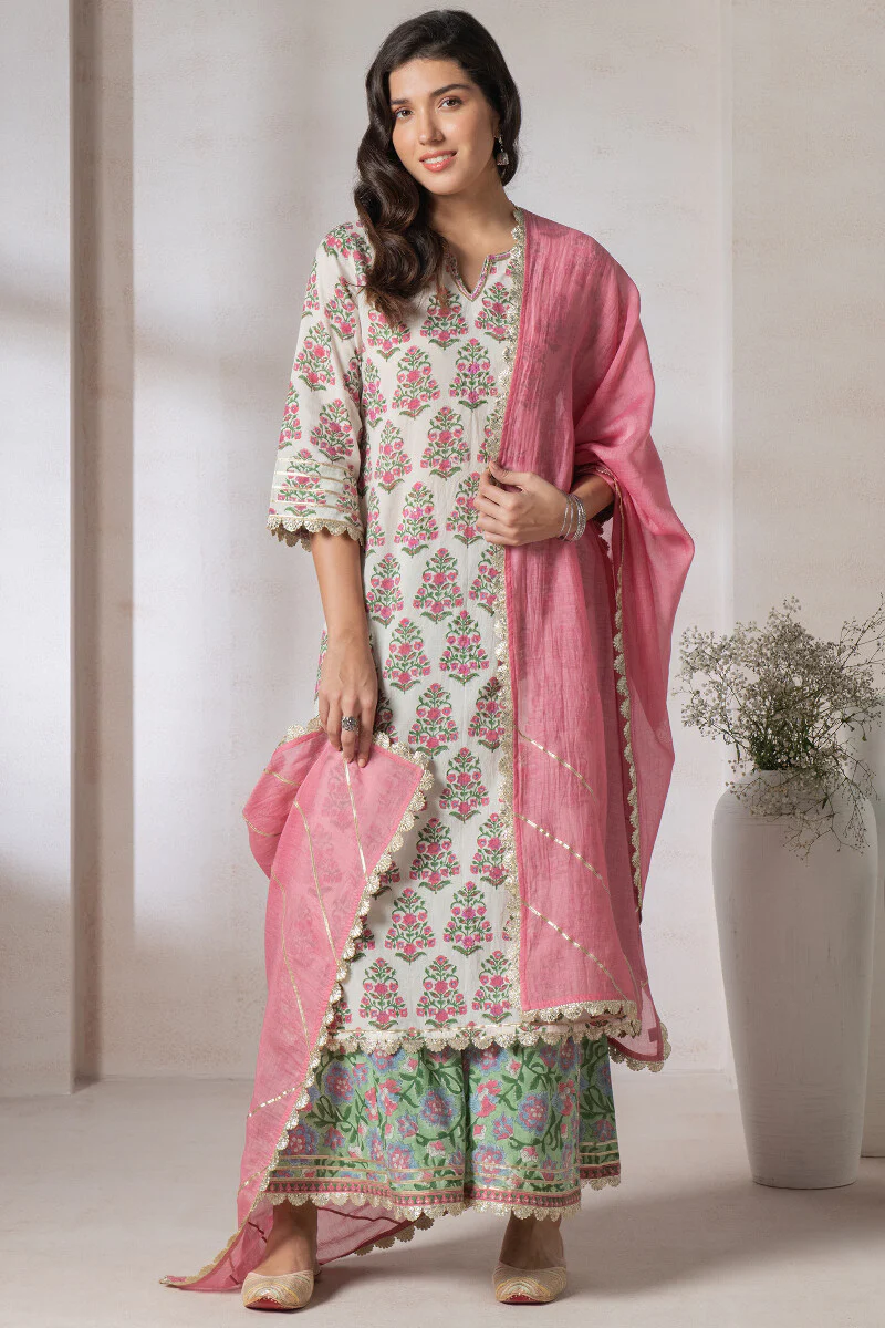 Gul Bano Zainab Sanganeri Sharara - Image 3