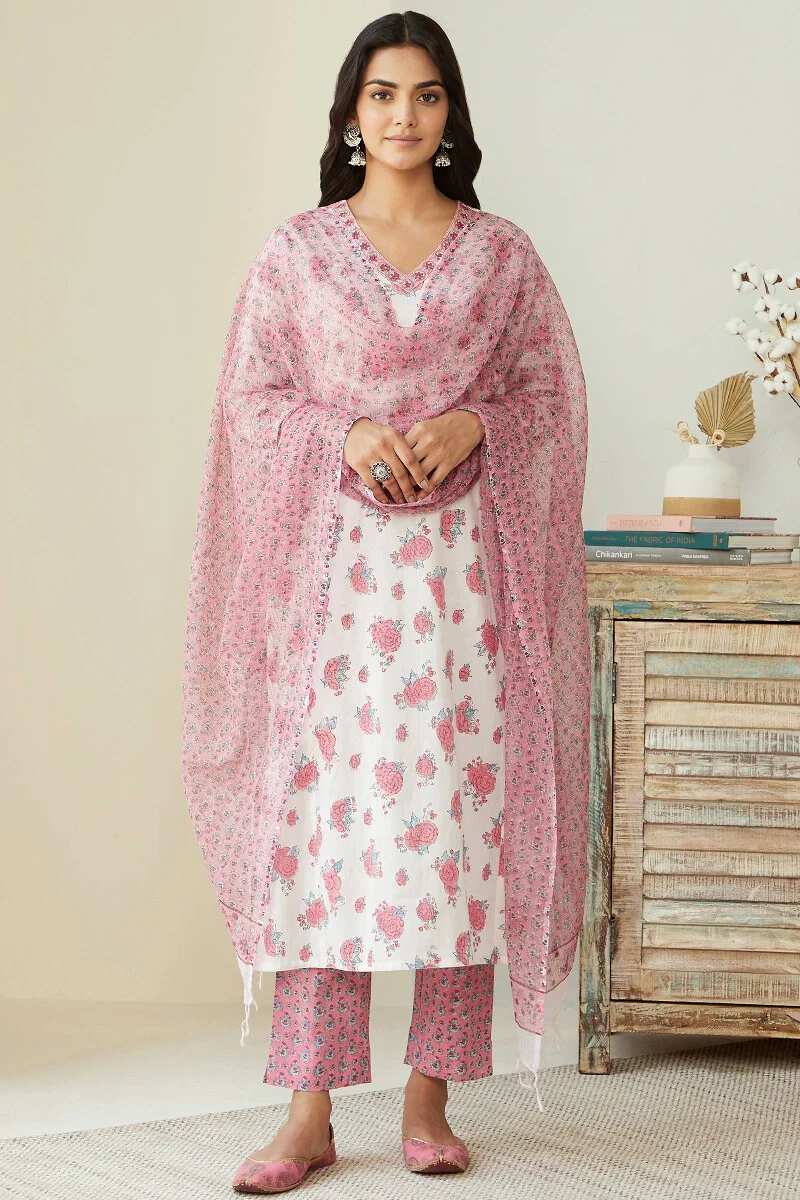 Gulbarg Aiza Sanganeri Kurta - Image 4