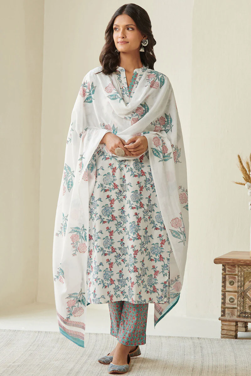 Gulbarg Alizeh Kurta - Image 4