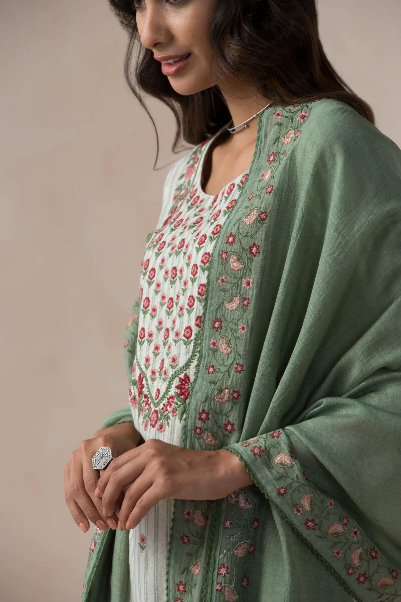 Gulbarg Faheema Cotton Silk Dupatta - Image 3