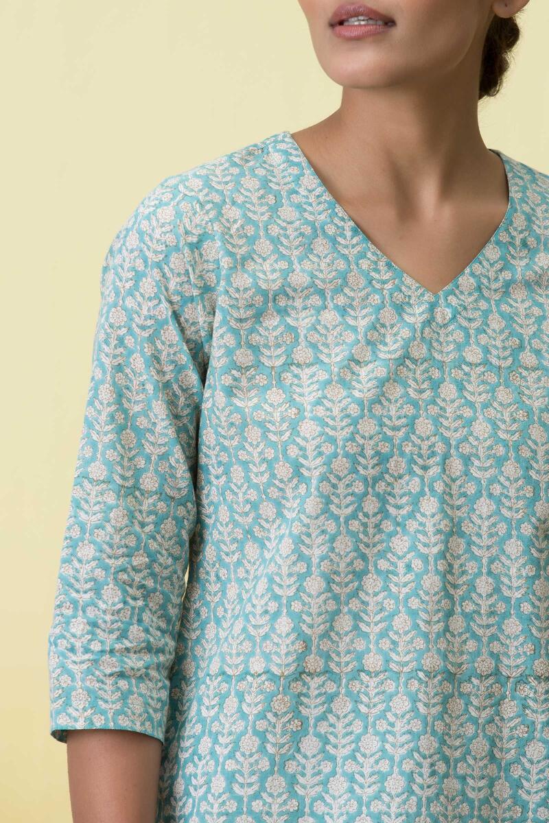Gulbarg Fareena Pyjama Set - Image 3