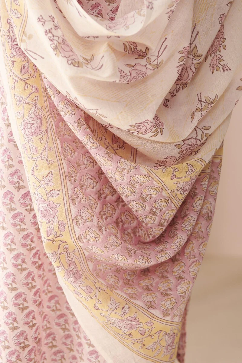 Gulbarg Fizah Sanganeri Dupatta - Image 5