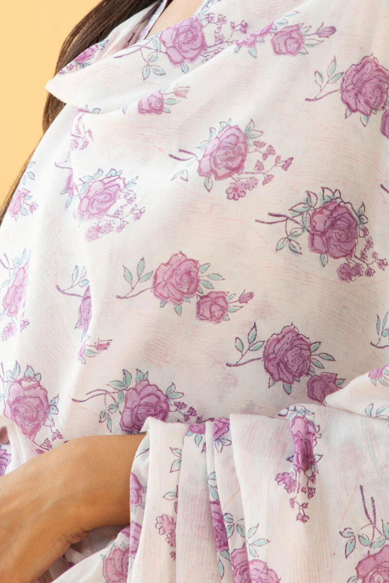 Gulbarg Nazam Dupatta - Image 2