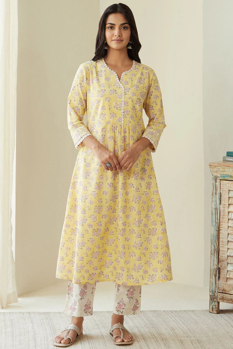 Gulbarg Roheen Kurta - Image 2
