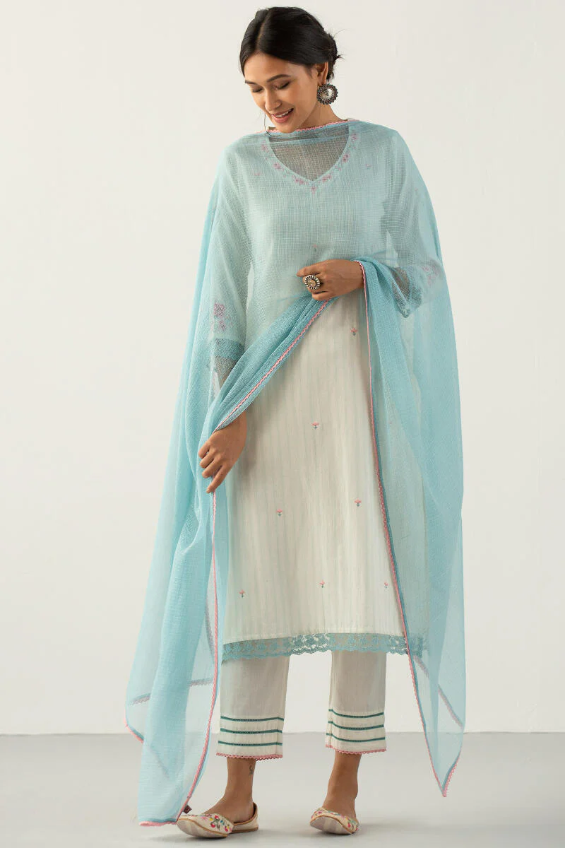 Gulbarg Rumaisa Kurta - Image 5