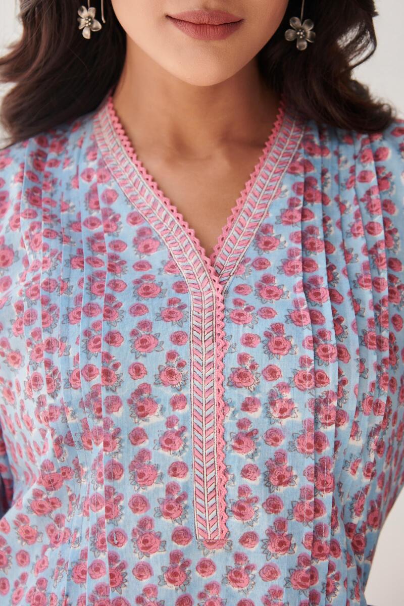 Gulbarg Zohra Sanganeri Top - Image 2