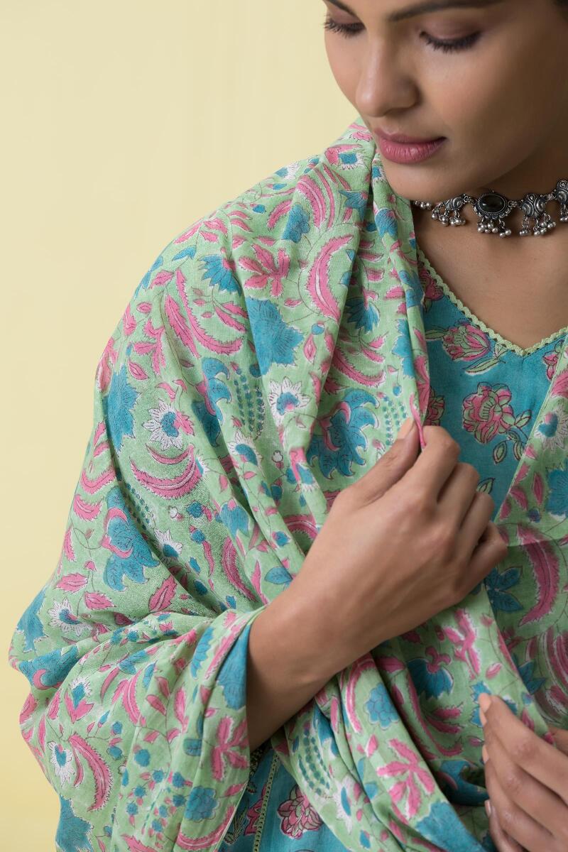 Gulbarg Zubeda Dupatta - Image 4