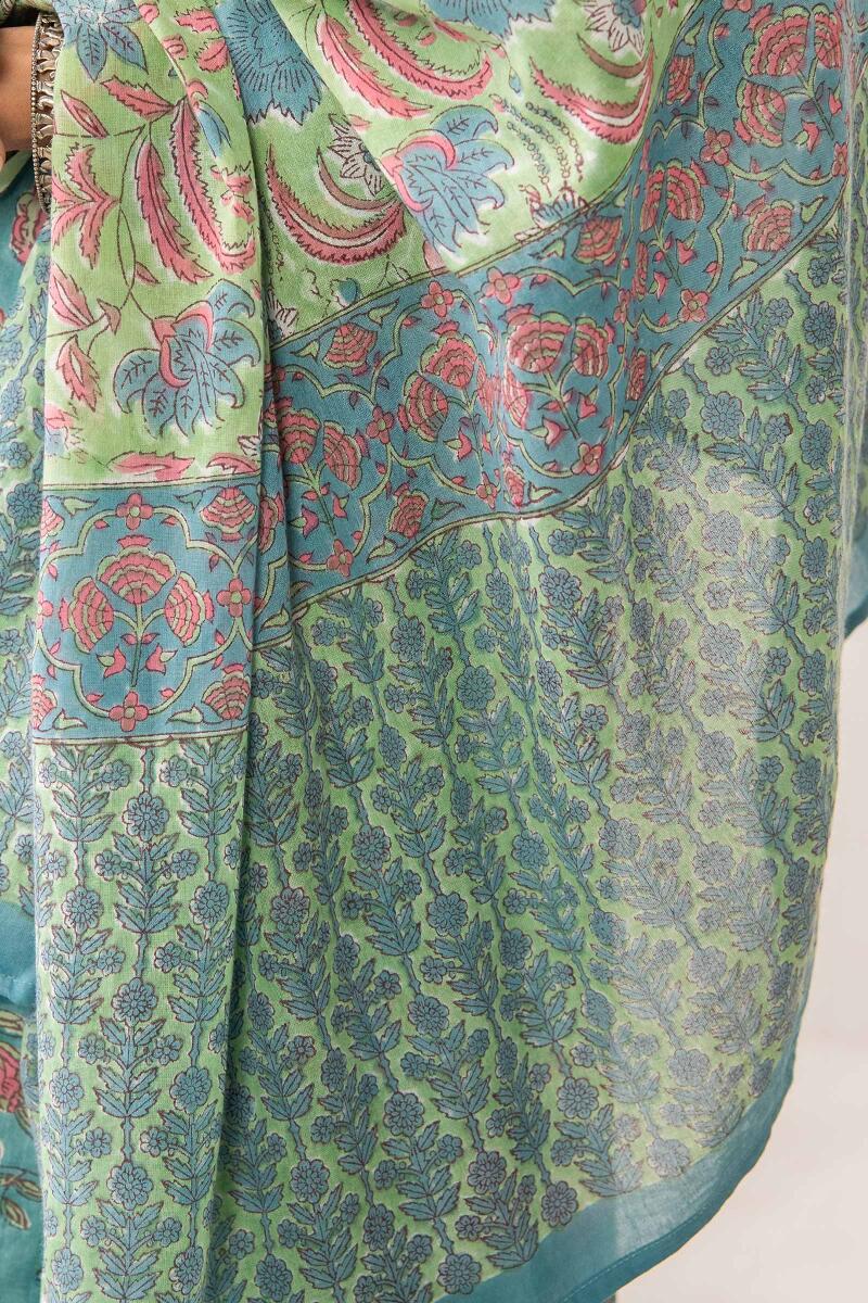 Gulbarg Zubeda Dupatta - Image 5