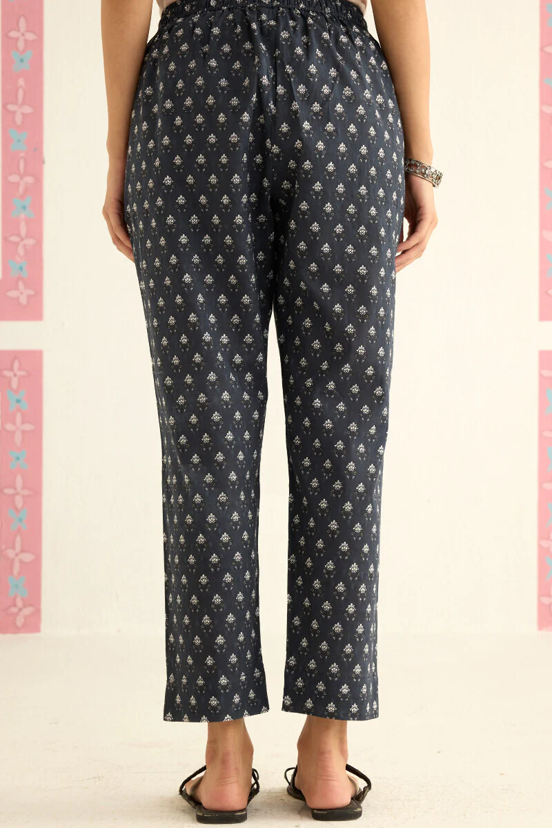 Gulraiz Aafreen Narrow Pants - Image 5